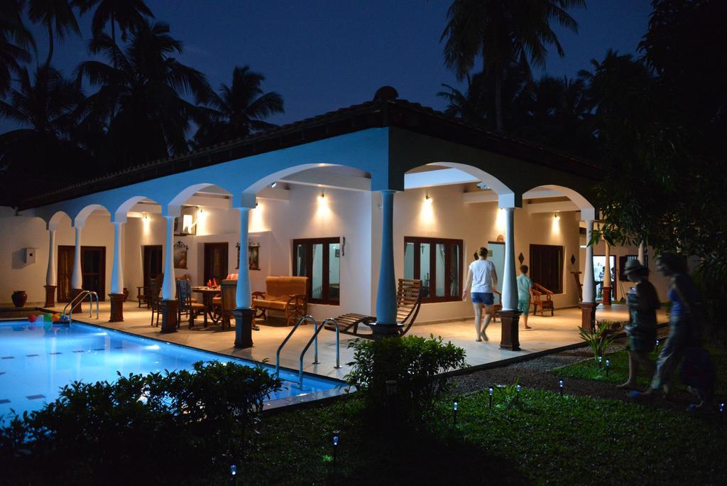 Lucas Hotel Kosgoda Exterior photo
